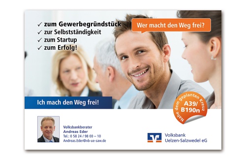 2 Großflächenplakate zum Verkauf von Gewerbegundstücken